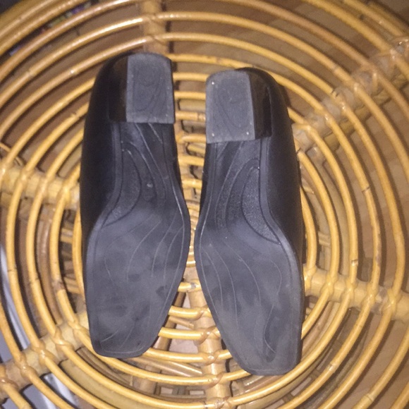 Tender Tootsies Women Size 9 Black Slip-on shoes - Picture 14 of 14